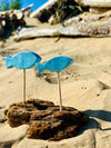 Création artisanale en bois flotté composée de 2 poissons