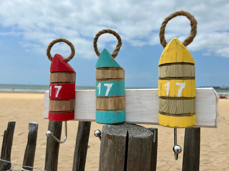 Patère murale en bois - Style bord de mer - 2 à 4 crochets métalliques