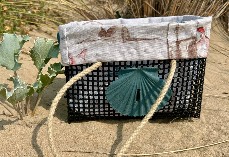 Petit panier en poche ostréicole, avec habillage tissu