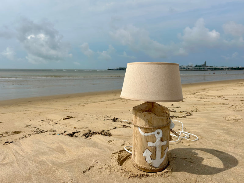 Lampes artisanales en bois recyclé "Lueurs d’Océan"