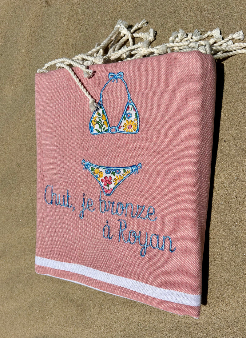 Foutas brodées