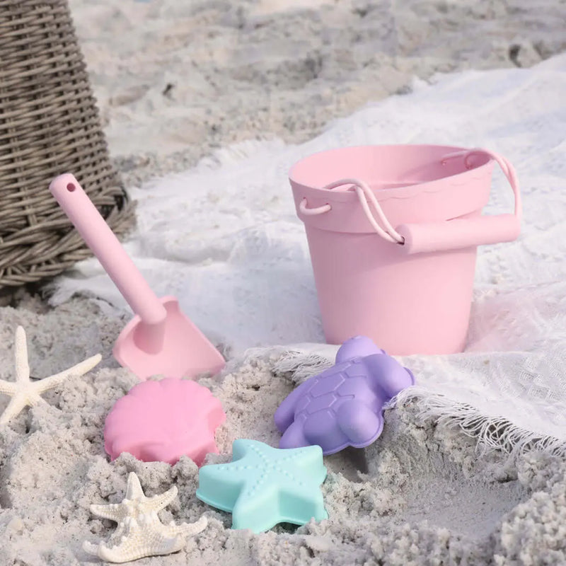 Jouets de plage en silicone (seau, pelle et 4 accessoires)