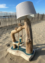 Lampe en bois flotté Baigneuse