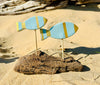 Création artisanale en bois flotté composée de 2 poissons