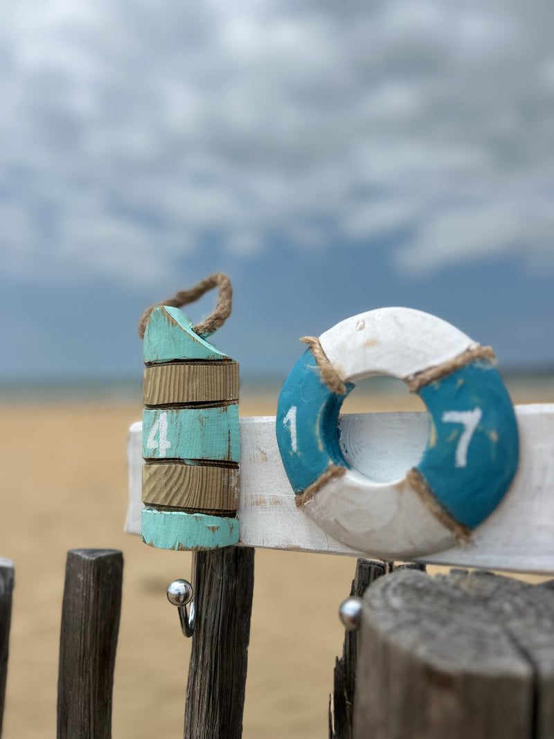 Patère murale en bois - Style bord de mer - 2 à 4 crochets métalliques