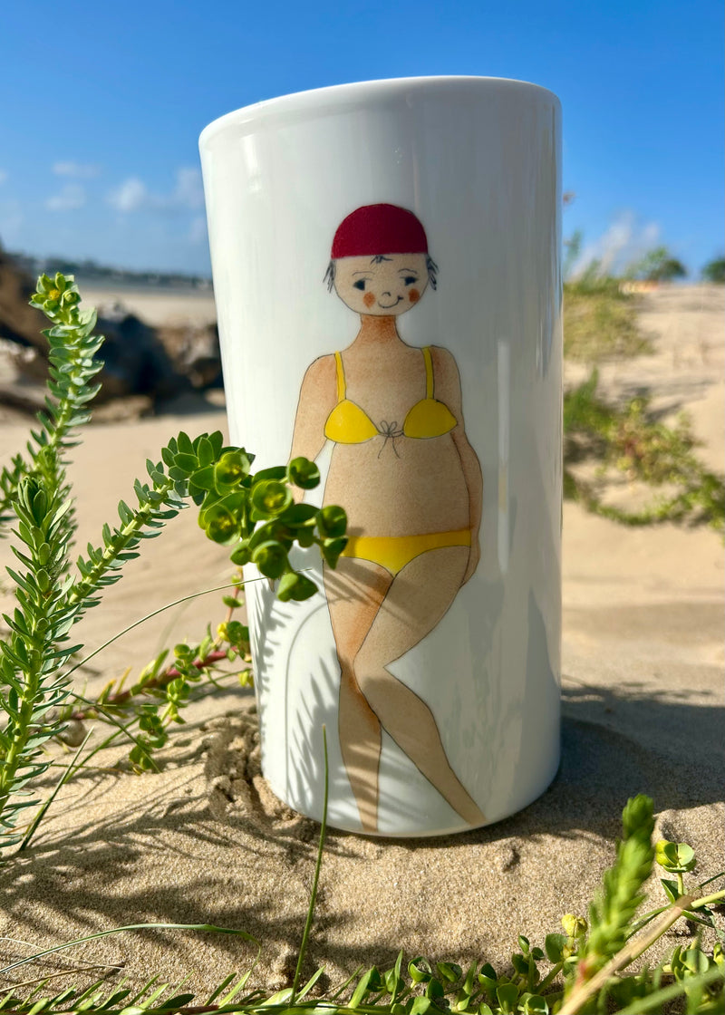 Vase cylindrique en porcelaine, collection "Les baigneuses" T1