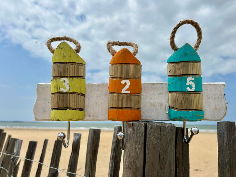 Patère murale en bois - Style bord de mer - 2 à 4 crochets métalliques