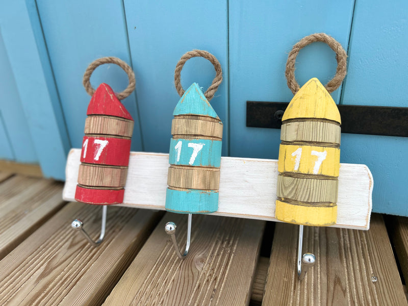 Patère murale en bois - Style bord de mer - 2 à 4 crochets métalliques