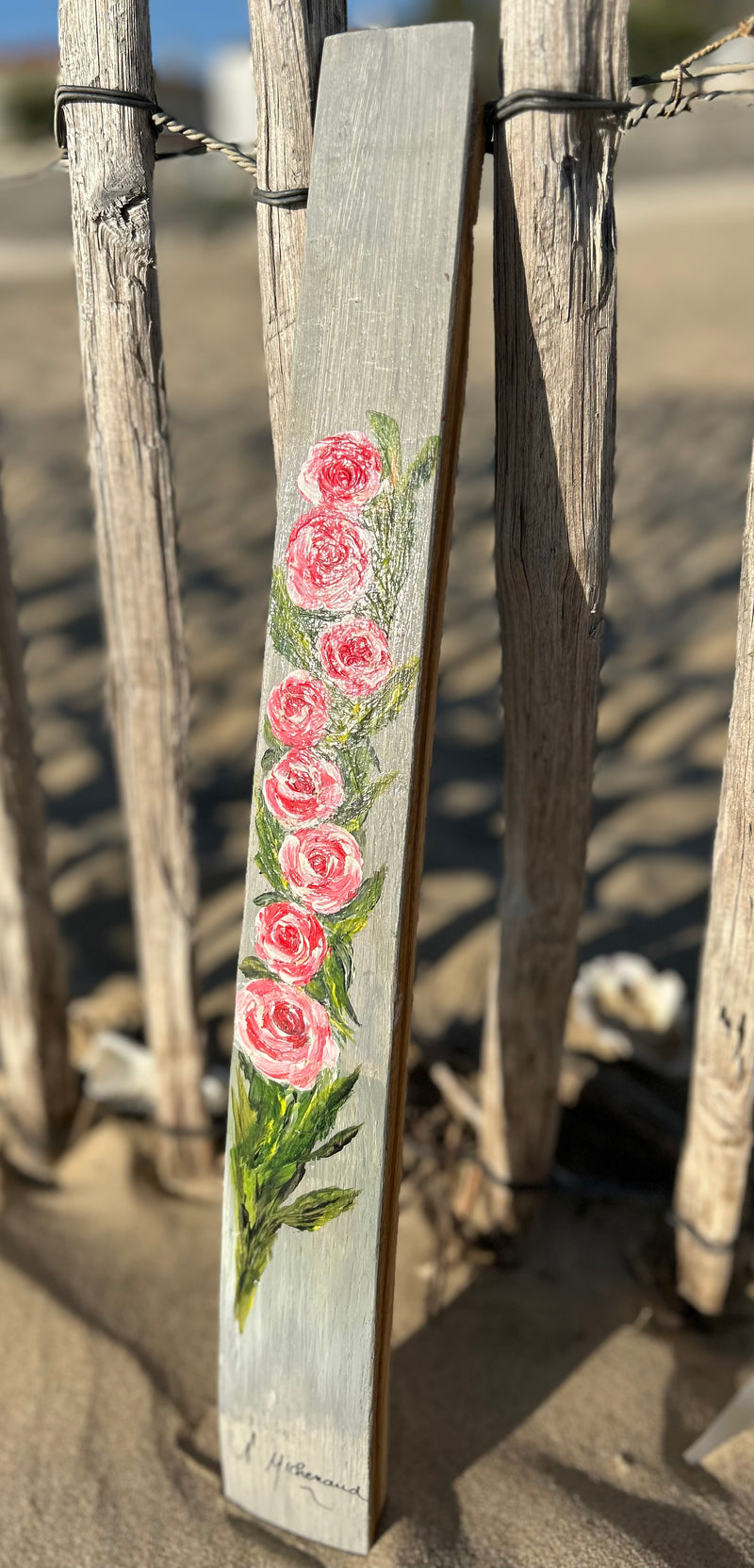 Peinture sur 1/2 douelle - Roses Trémières