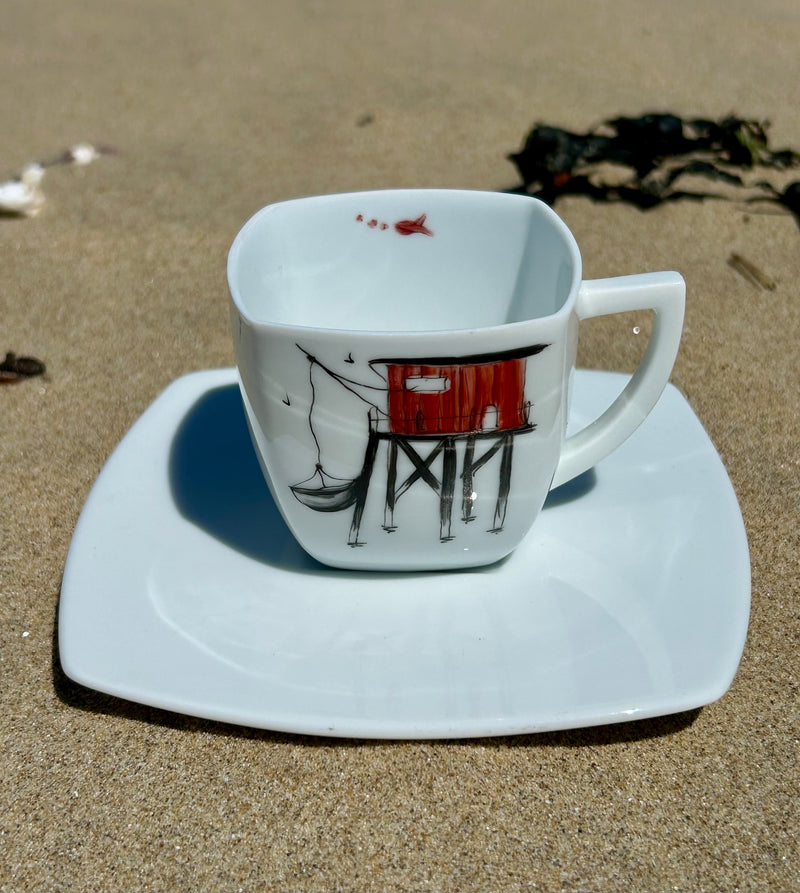 Tasse à café motif carrelet & sa soucoupe