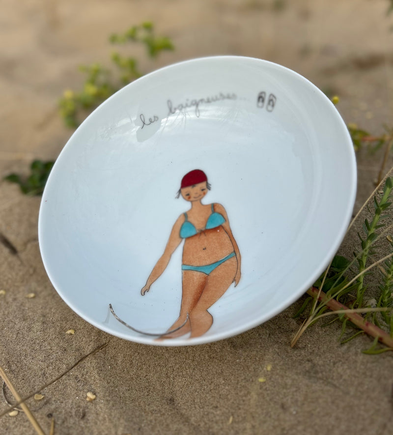 Saladier motif baigneuse