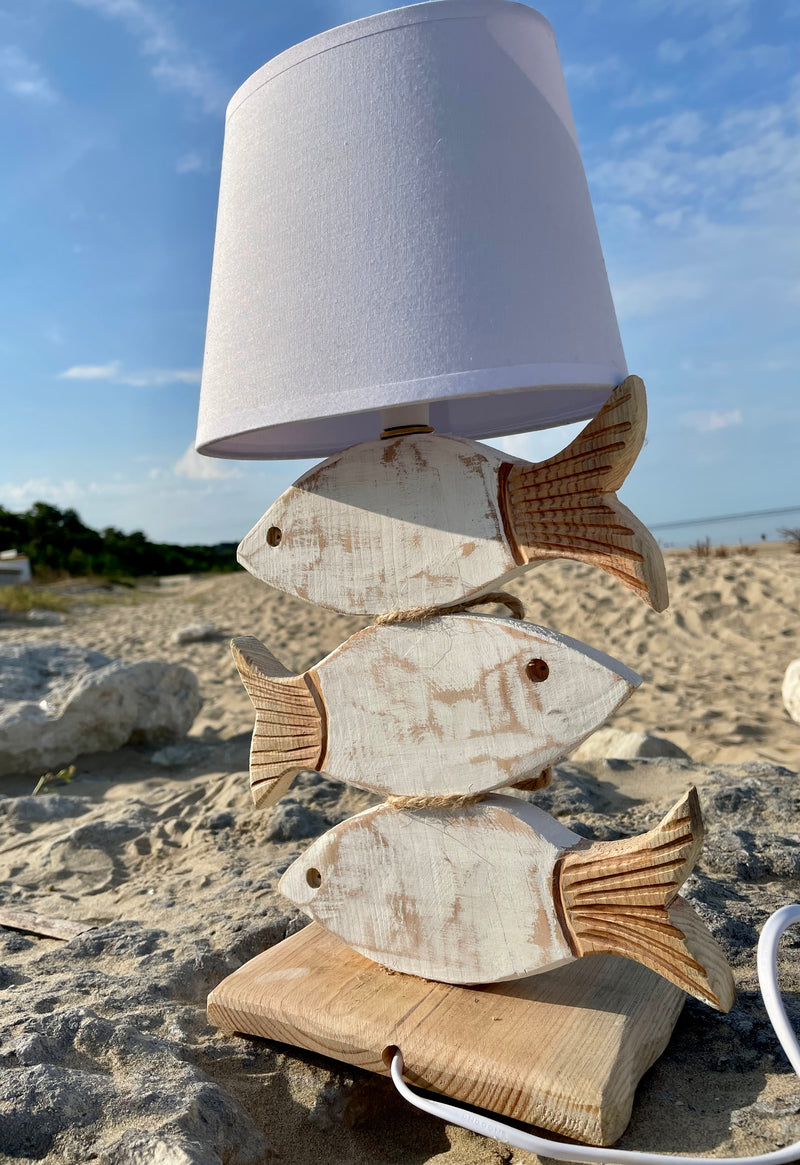 Lampe modèle 3 poissons cérusé blanc