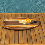 Planche à tapas ou planche à découper en forme de surf