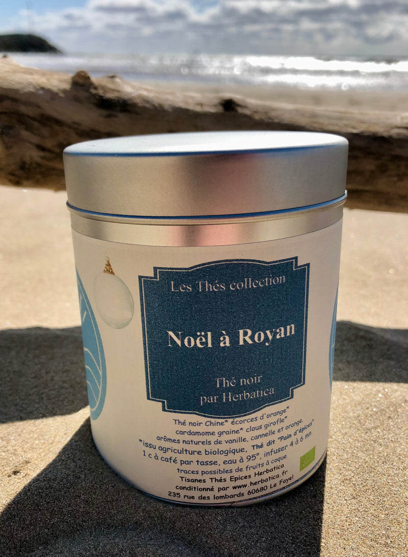 Un mélange de thé noir pour les fêtes en boite "Un Noël à Royan"