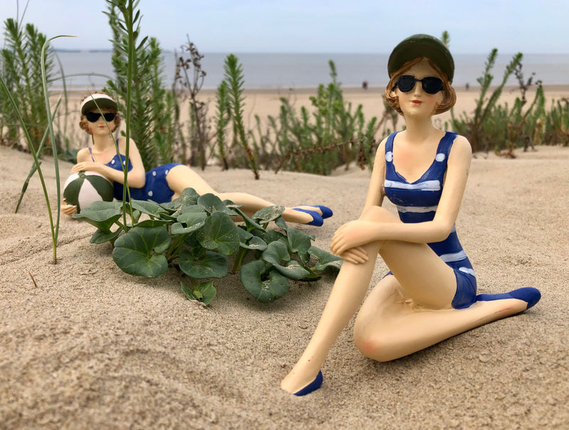 Figurine baigneuse Casquette Maud
