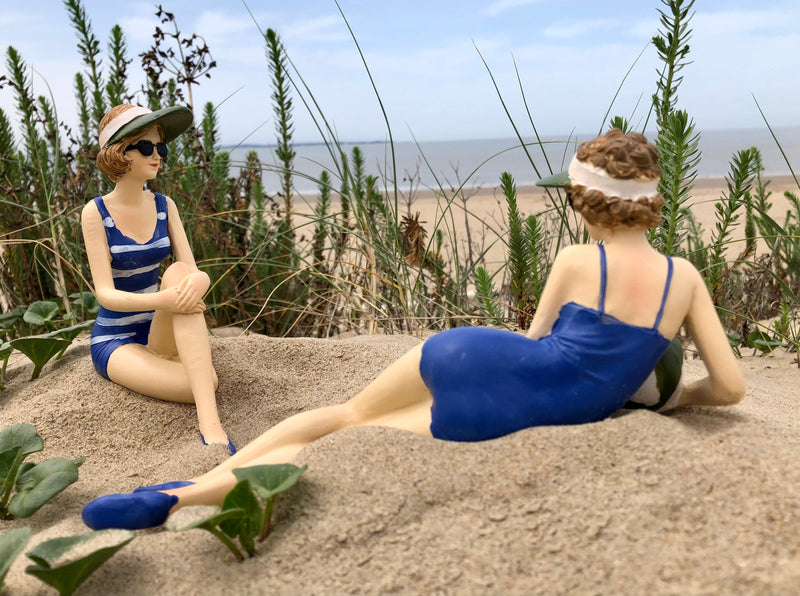 Figurine baigneuse Casquette Maud